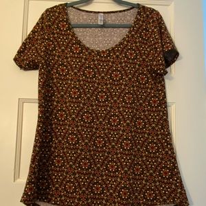 Medium LuLaRoe Perfect T